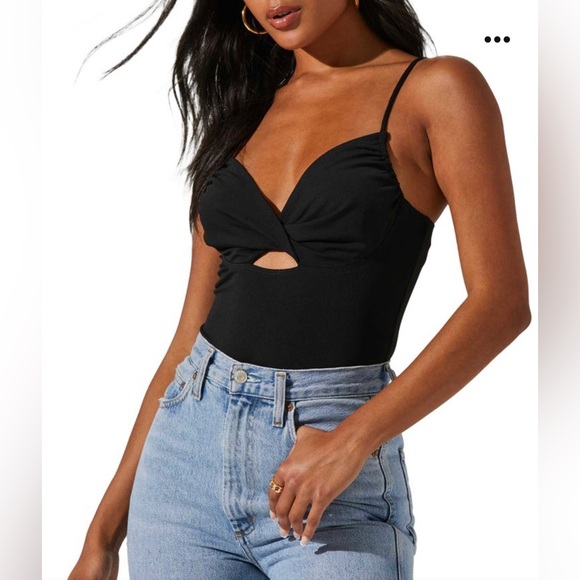 NWT ASTR the Label Twist Bust Bodysuit - Picture 1 of 7